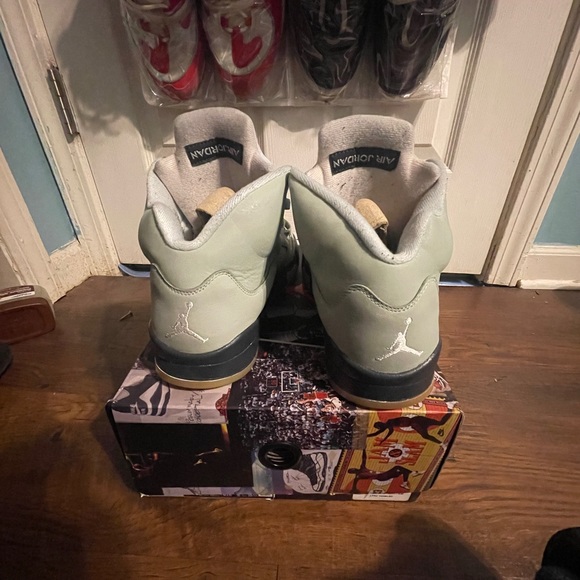 Jordan 5 - Picture 3 of 7